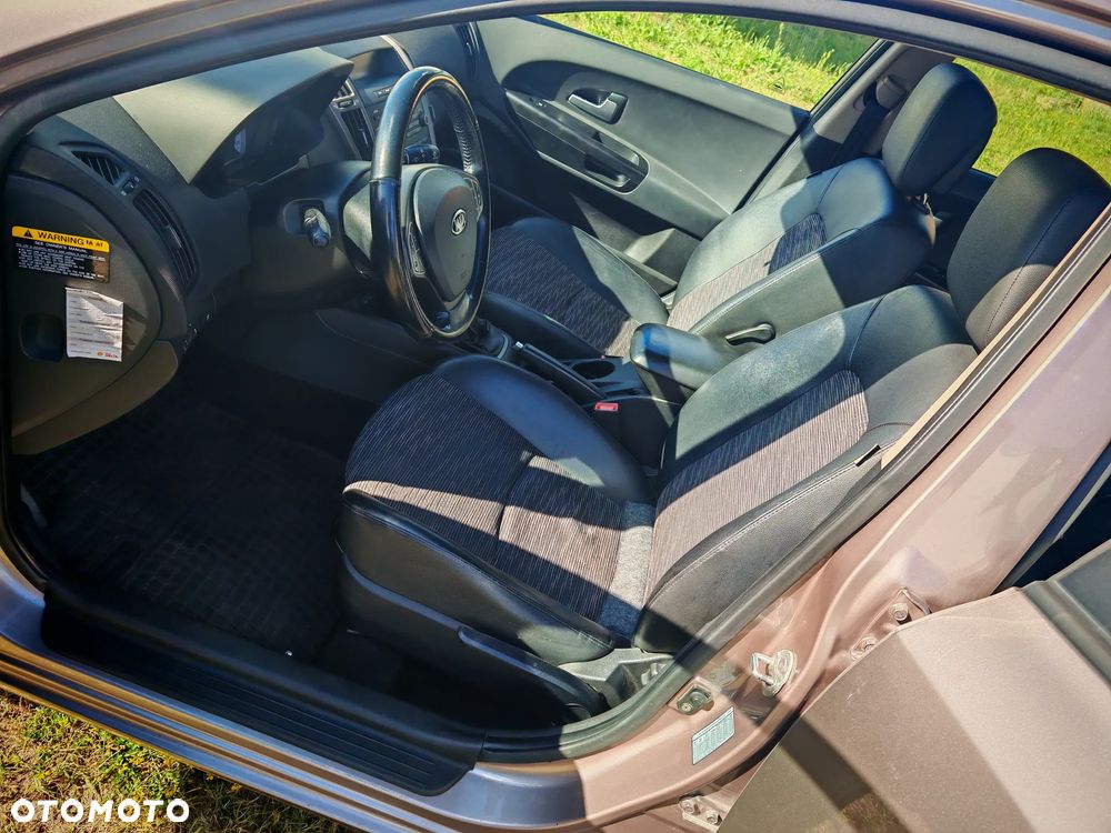 Kia Ceed 1.6 Crdi Comfort - 13