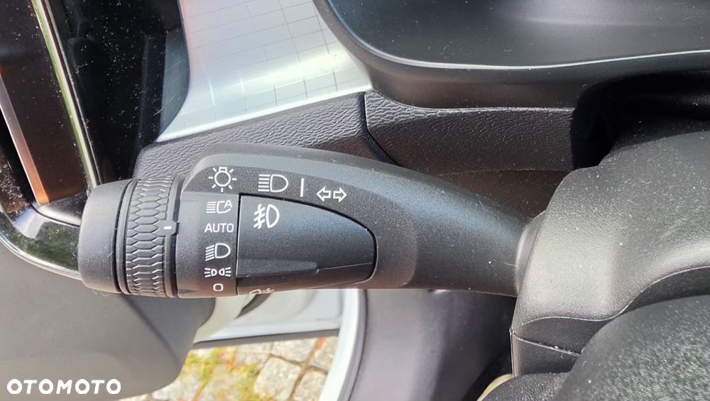 Volvo XC 40 ver-d3 - 12