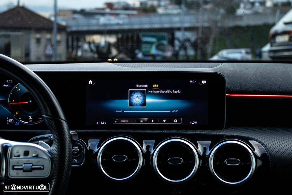 Mercedes-Benz A 180 d AMG Line Aut. - 27