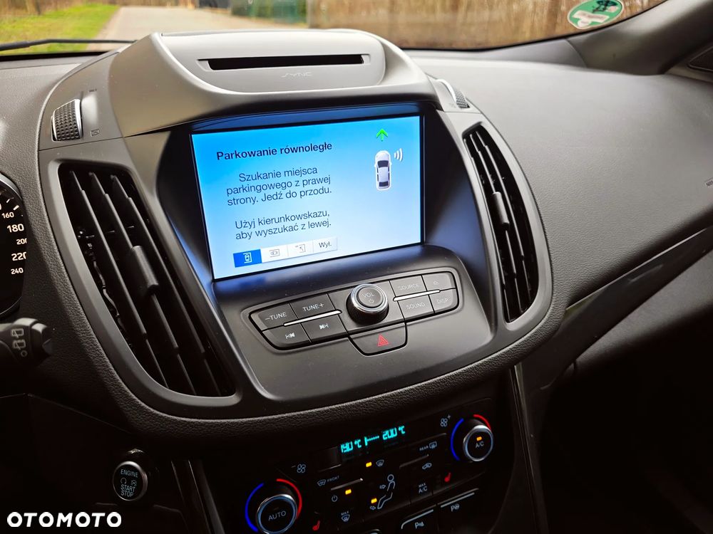 Ford Kuga 2.0 TDCi 4x4 ST-Line - 11