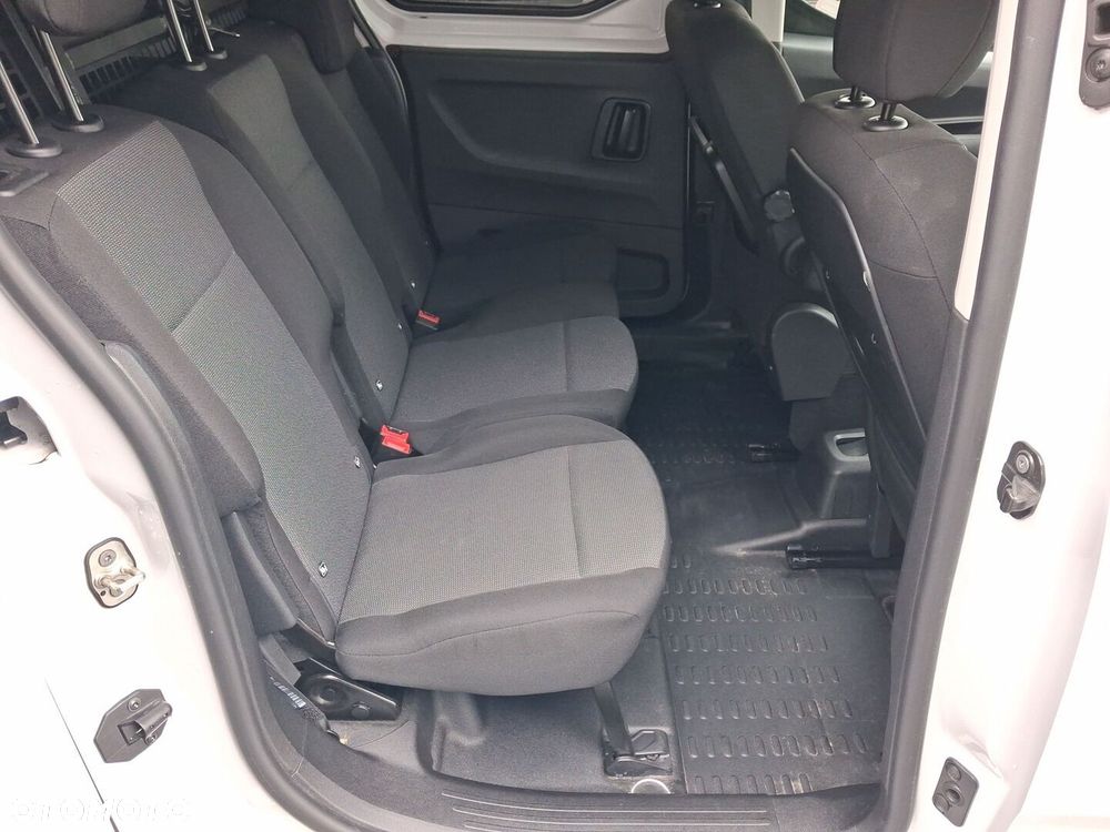 Toyota Proace City - 12