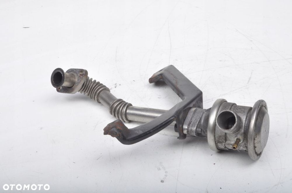 MASERATI QUATTROPORTE V 4.2 V8 ZAWÓR EGR 72216900 - 2