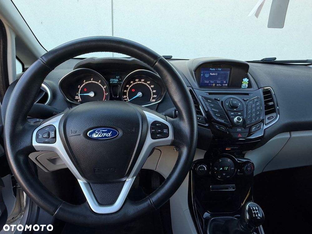 Ford Fiesta 1.0 Start-Stop Titanium - 25