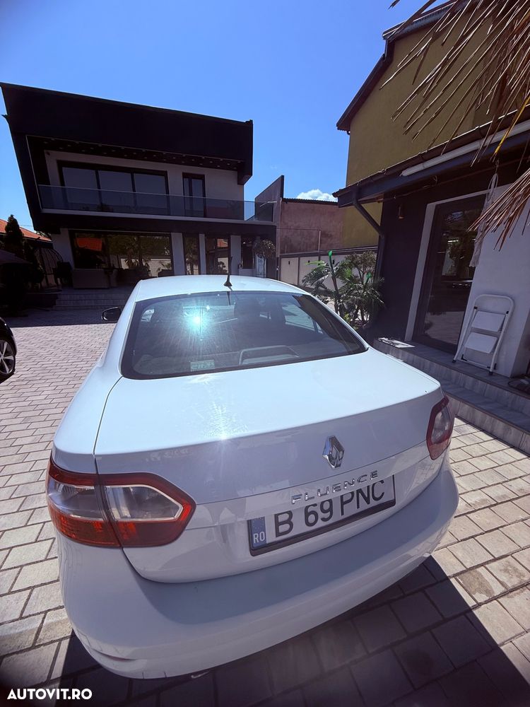 Renault Fluence 1.6 Authentique - 7