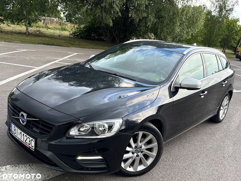 Volvo V60 D4 Geartronic RDesign - 4
