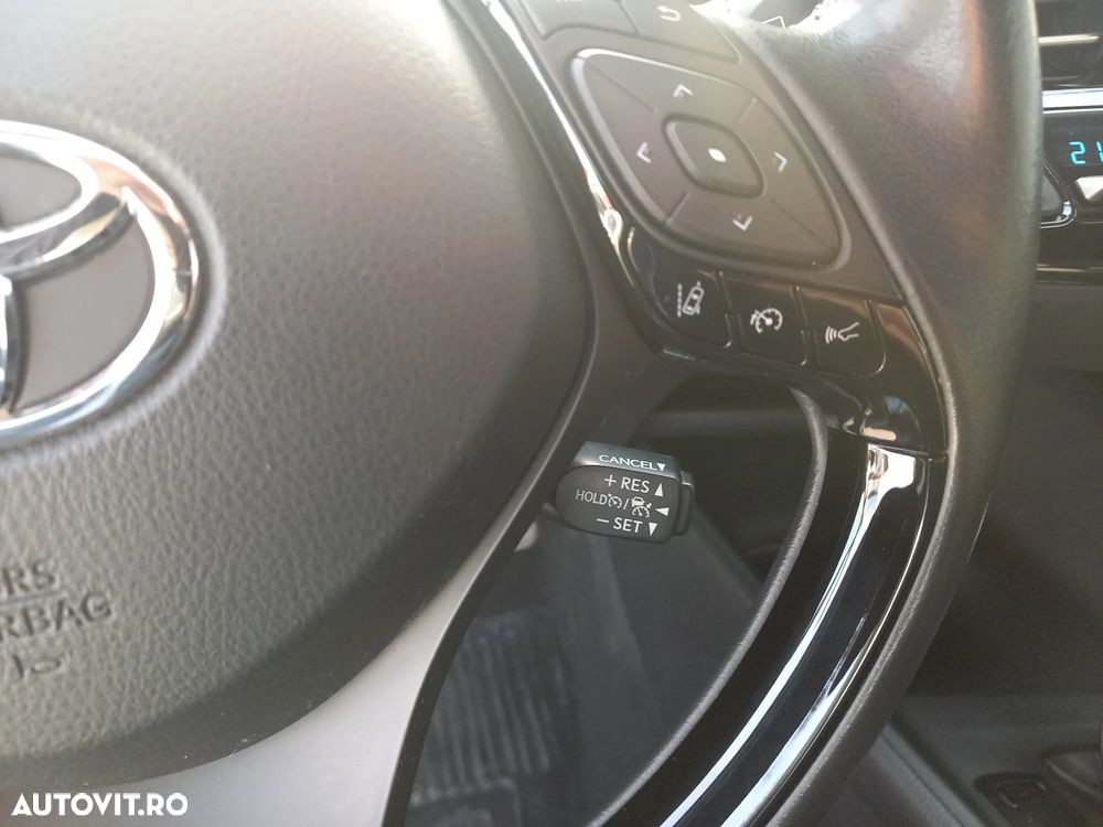 Toyota C-HR 1.8 HSD 122 CP 4x2 CVT Core - 20