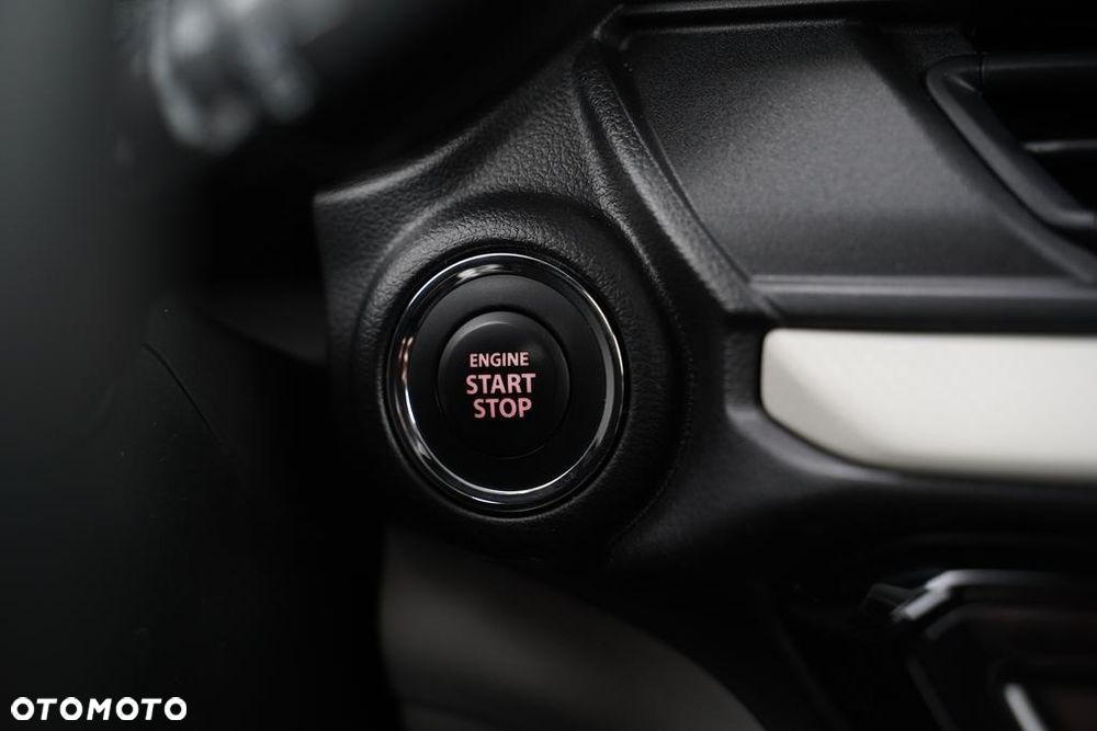 Suzuki Swift 1.2 Dualjet SHVS Premium Plus - 14