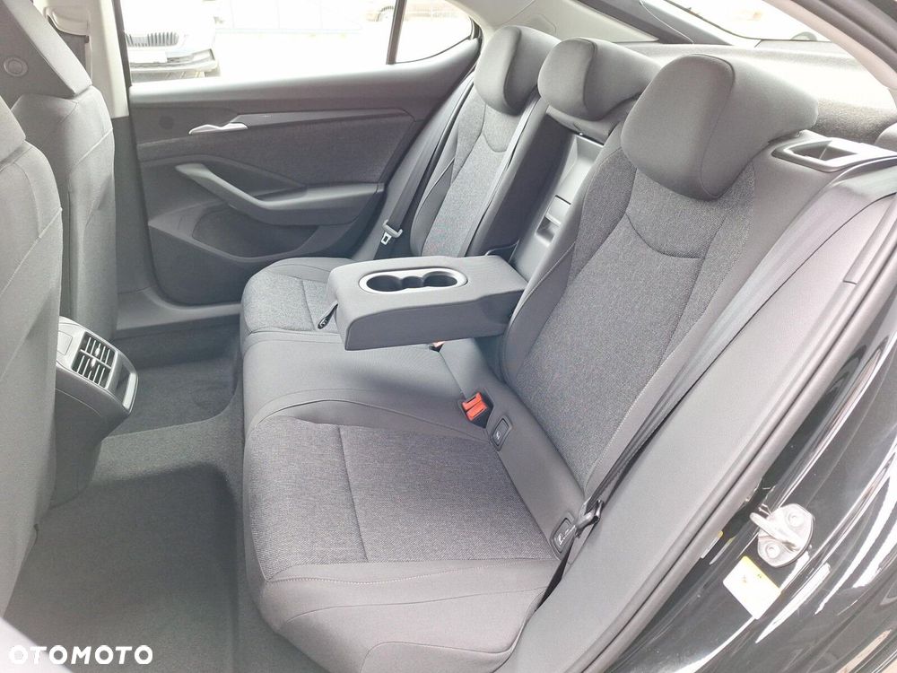 Skoda Superb 1.5 TSI mHEV Essence DSG - 33