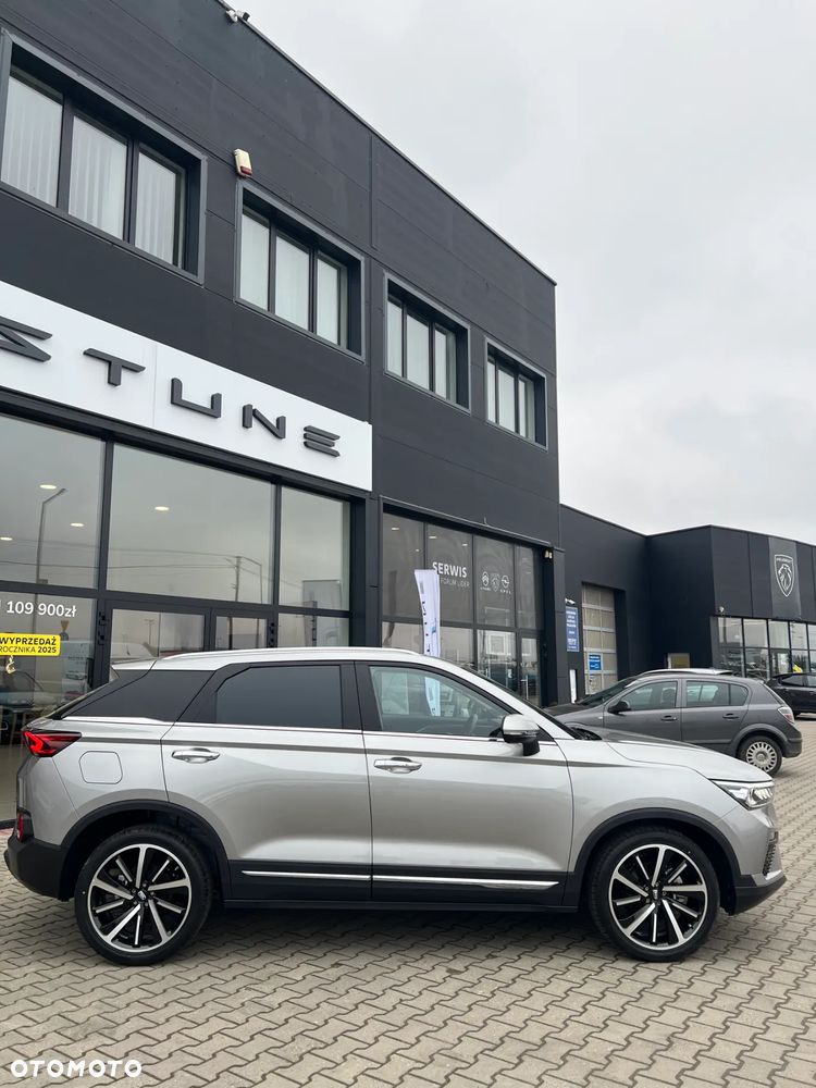 Bestune T77 1.5T Business DCT - 8