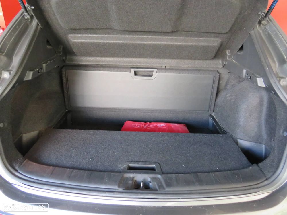 Nissan Qashqai 1.5 dCi N-Connecta J18+Led - 50