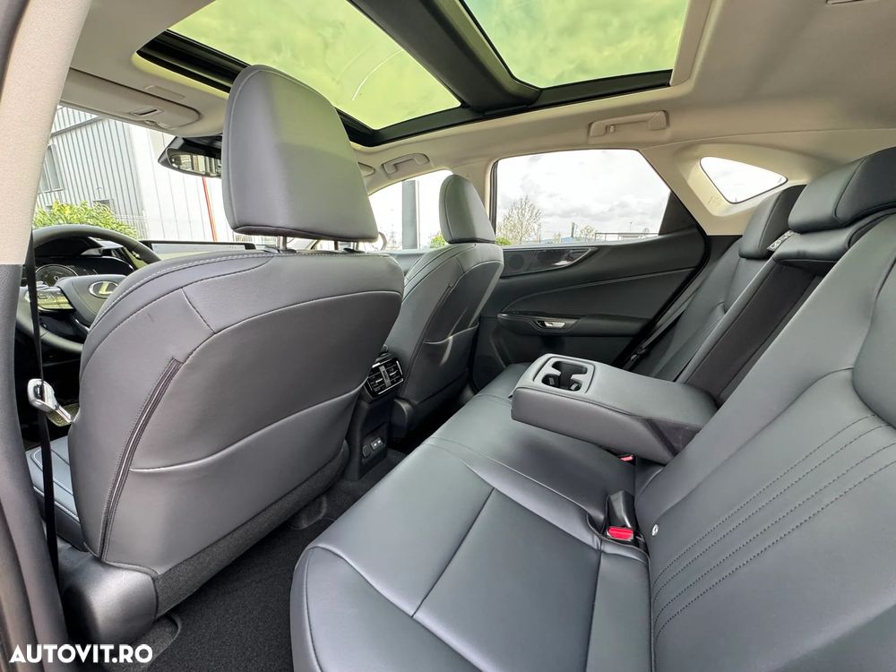 Lexus Seria NX 350h AWD CVT HEV Executive - 26