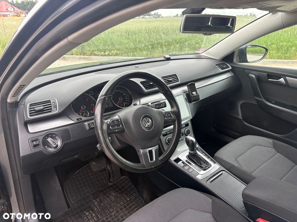 Volkswagen Passat 2.0 Blue TDI DSG SCR Comfortline - 7