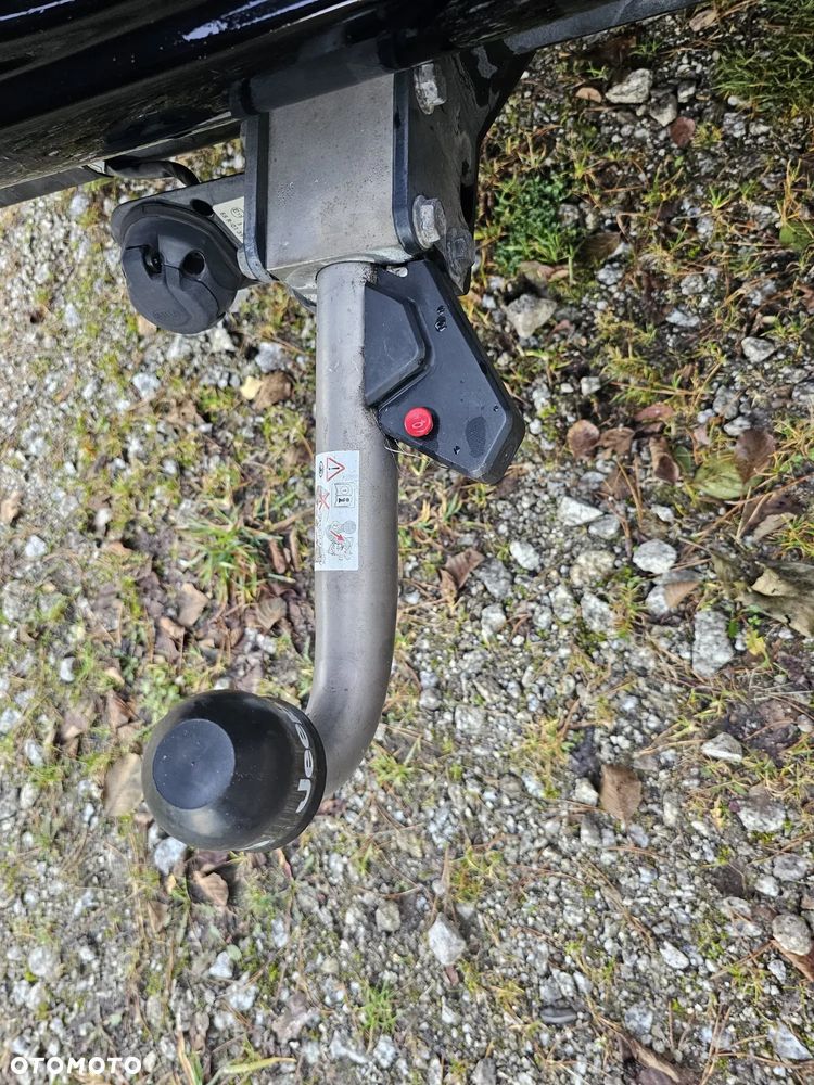 Jeep Cherokee 3.7L Limited - 38