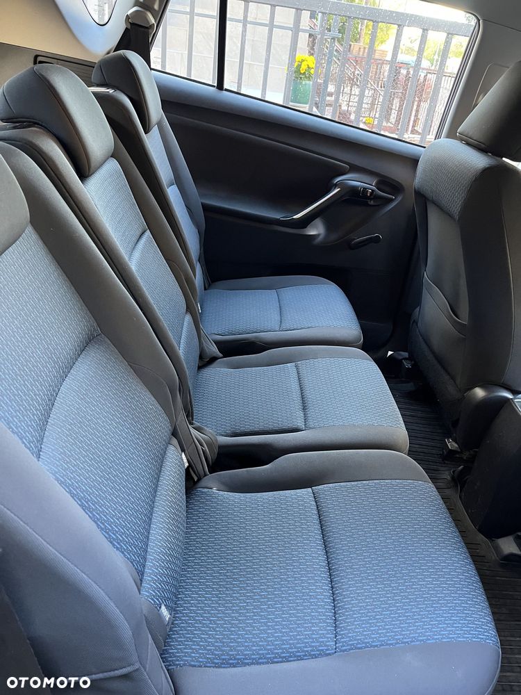 Toyota Verso 1.6 Active - 18