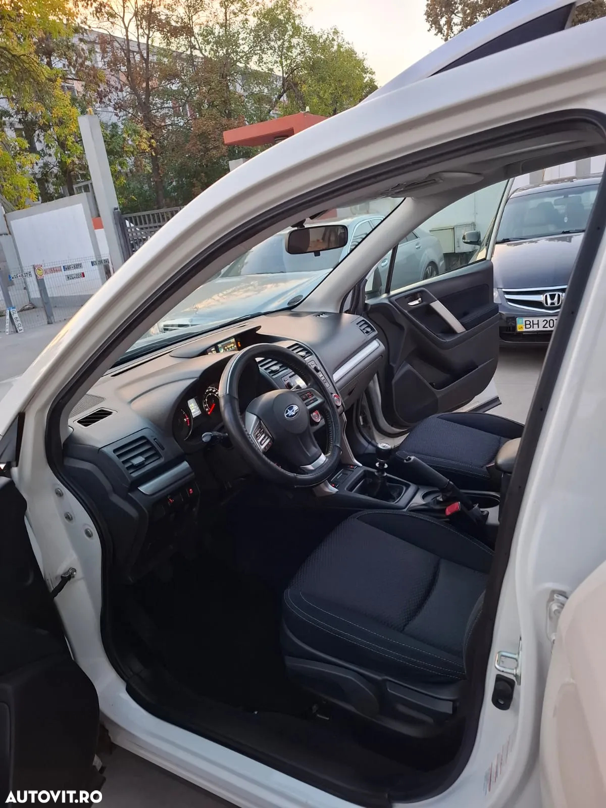 Subaru Forester 2.0D Exclusive - 11