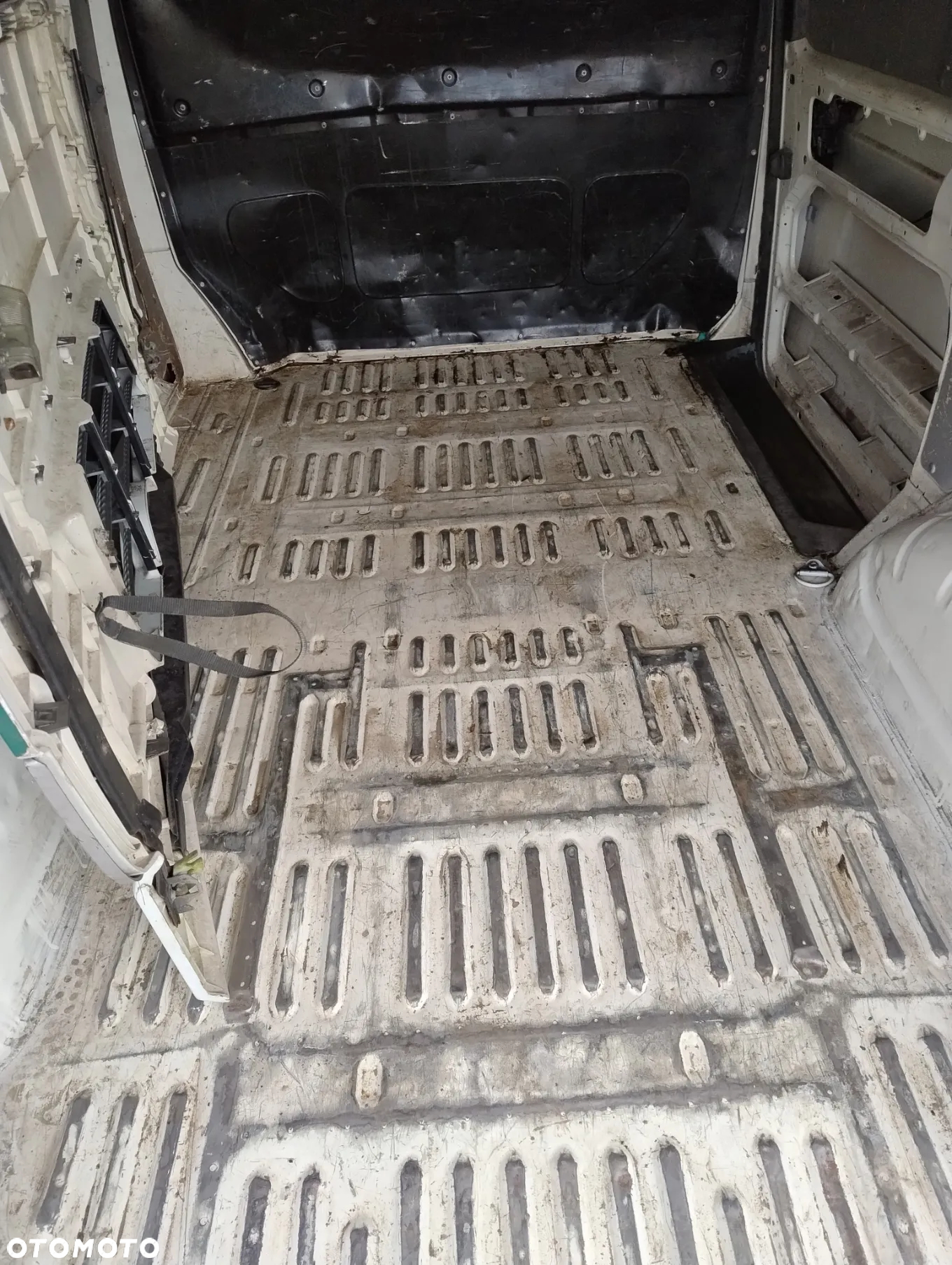 Volkswagen Transporter - 5