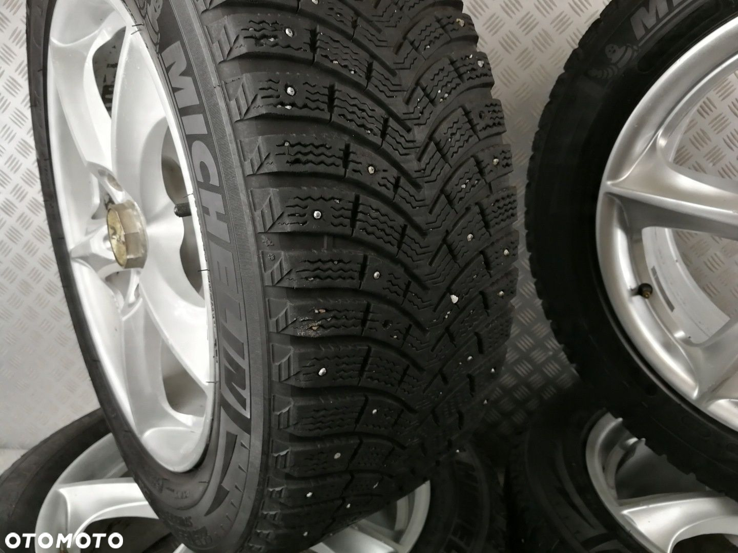 225/55R17 koła felgi aluminiowe ZITO 17X7,5 5X120 17" ET45 VW T5 LIFT T6 - 11