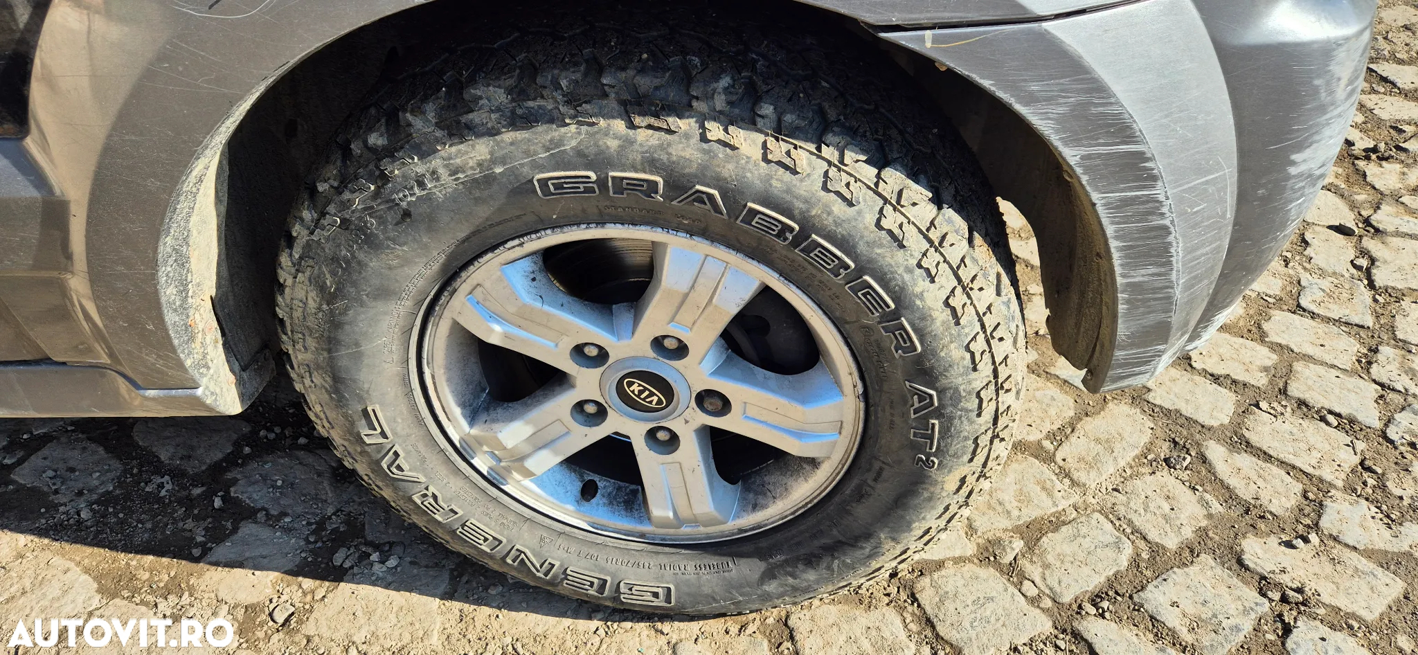 Piese auto Kia Sorento 2005 2.5 diesel - 2