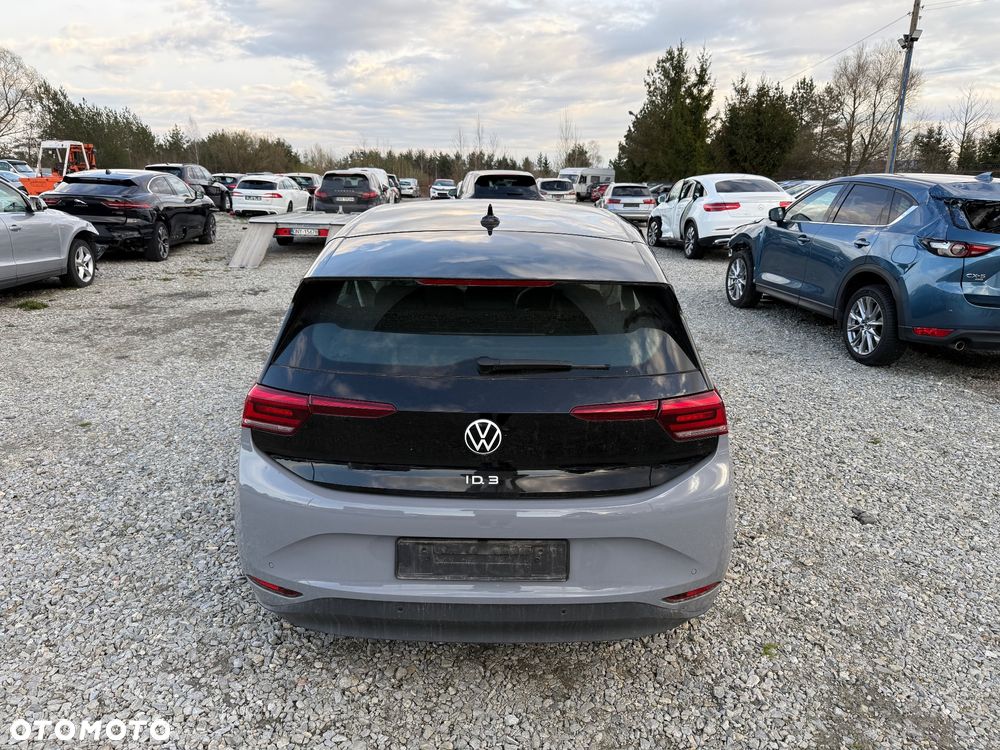 Volkswagen ID.3 Pro - 4