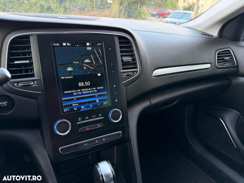 Renault Megane ENERGY TCe 140 EDC BOSE EDITION - 25