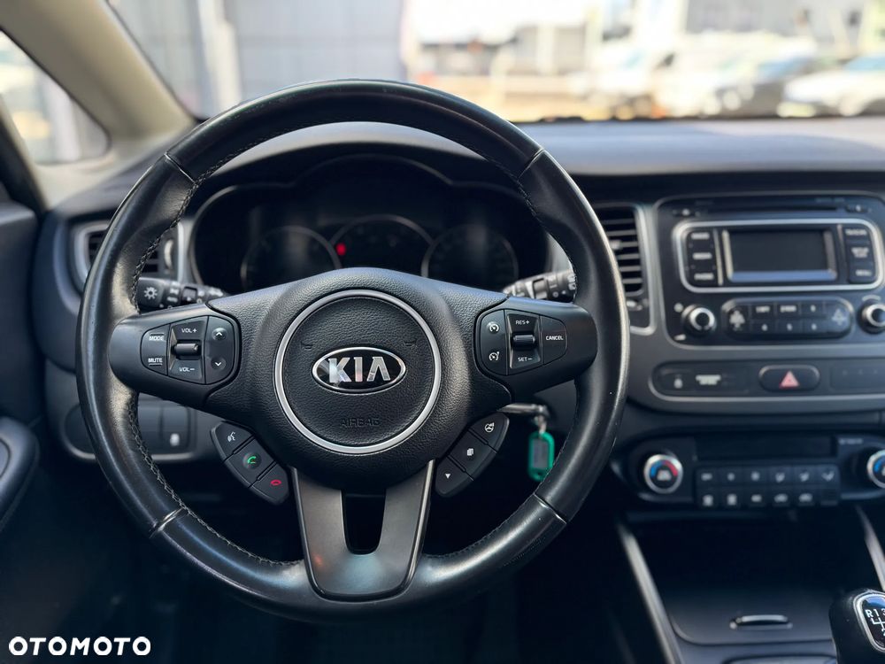 Kia Carens 1.7 CRDi L - 14
