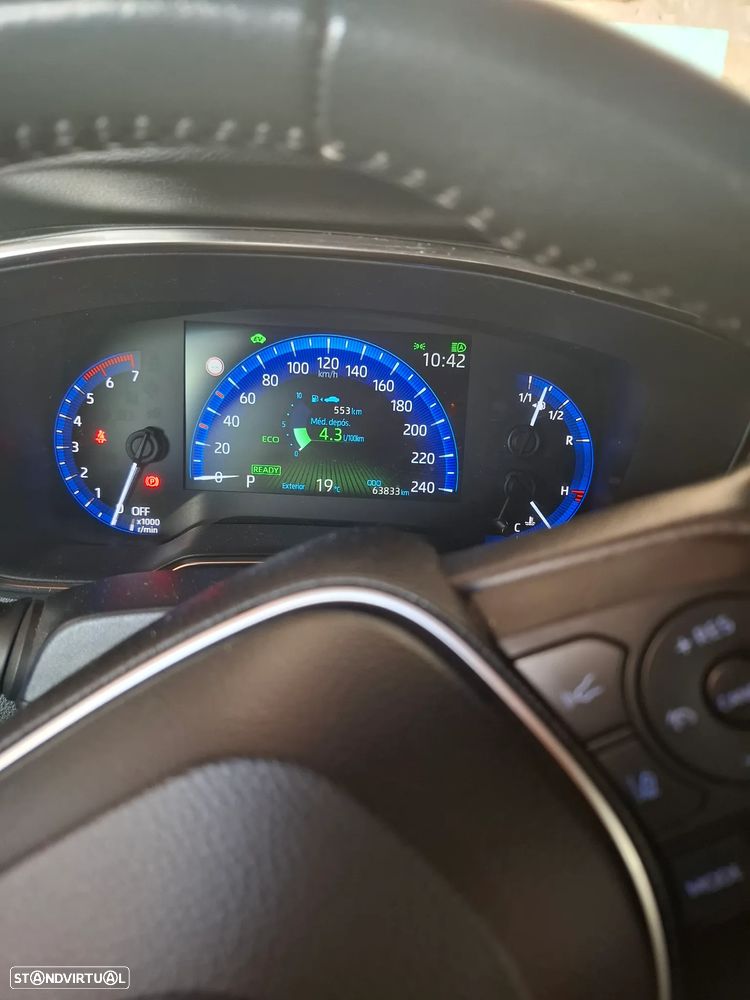 Toyota Corolla Touring Sports 1.8 Hybrid Comfort+P.Sport - 14