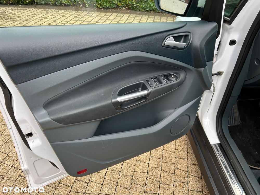 Ford C-MAX 2.0 TDCi Titanium - 14