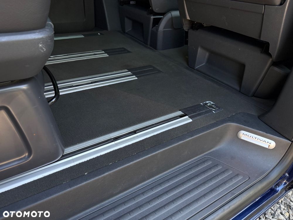 Volkswagen Multivan L1 Business - 13
