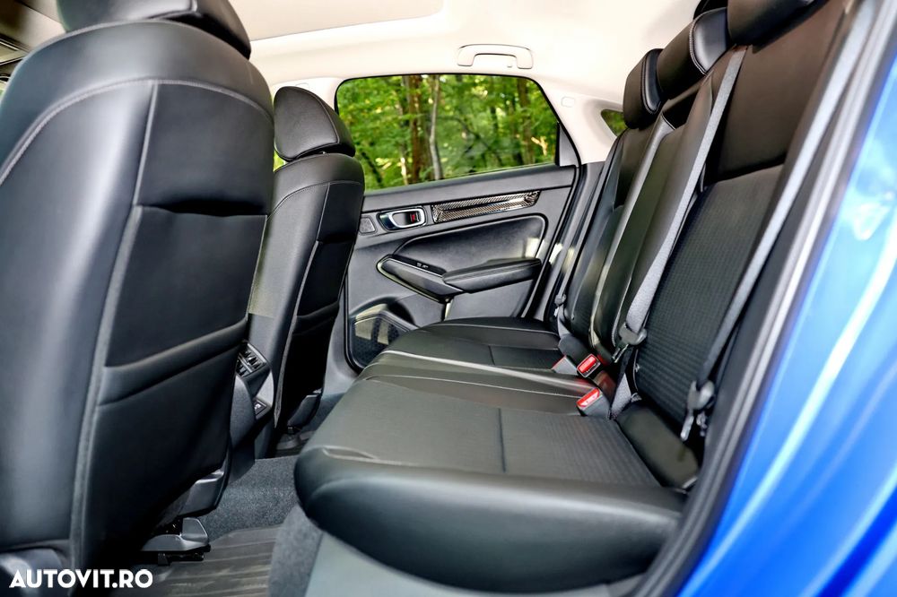 Honda Civic 2.0 e:HEV E-CVT Advance - 24