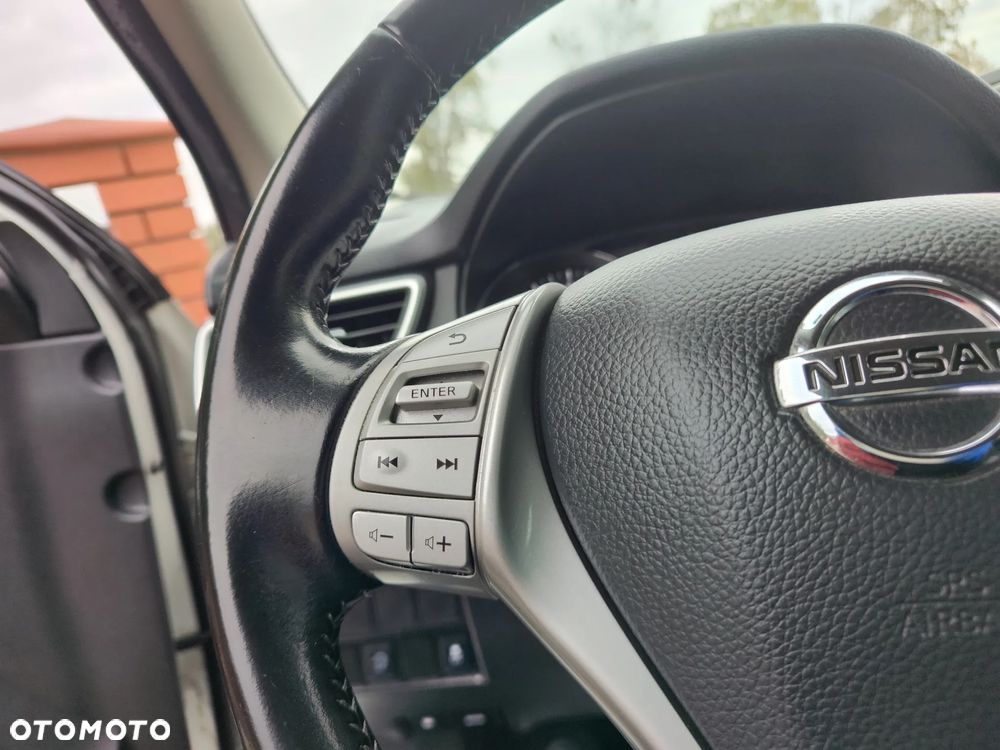 Nissan Qashqai 1.6 DIG-T TEKNA+ - 32