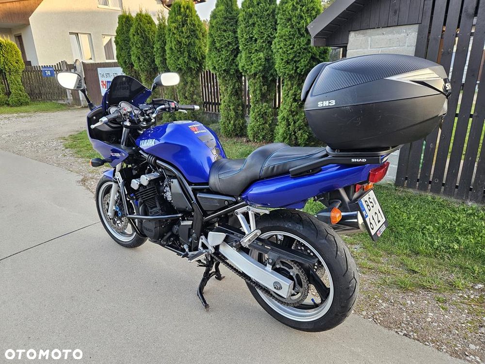 Yamaha FZS - 5