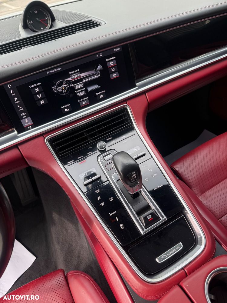 Porsche Panamera - 15
