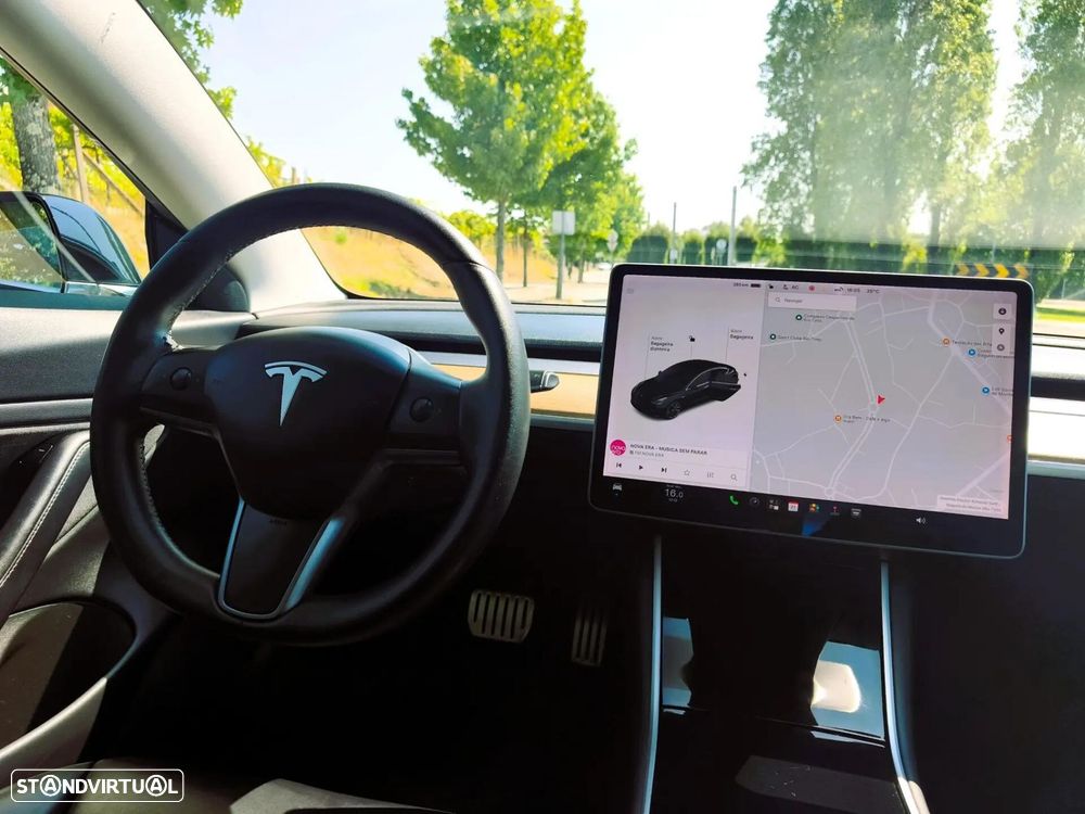 Tesla Model 3 Long Range AWD Dual Motor Performance - 13
