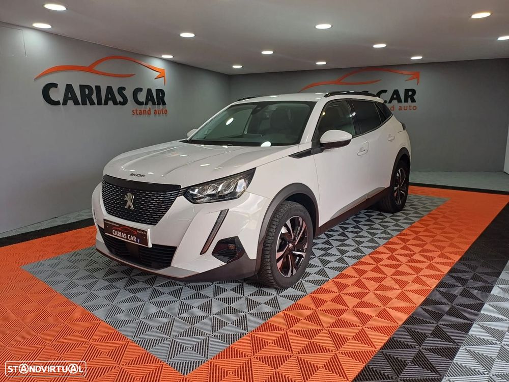 Peugeot 2008 1.2 PureTech Allure EAT8 - 1