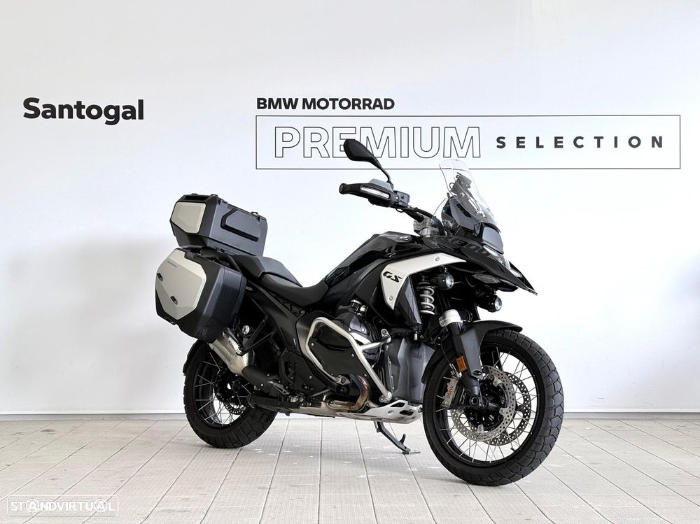 BMW R 1300 GS TRIPLE BLACK - 1