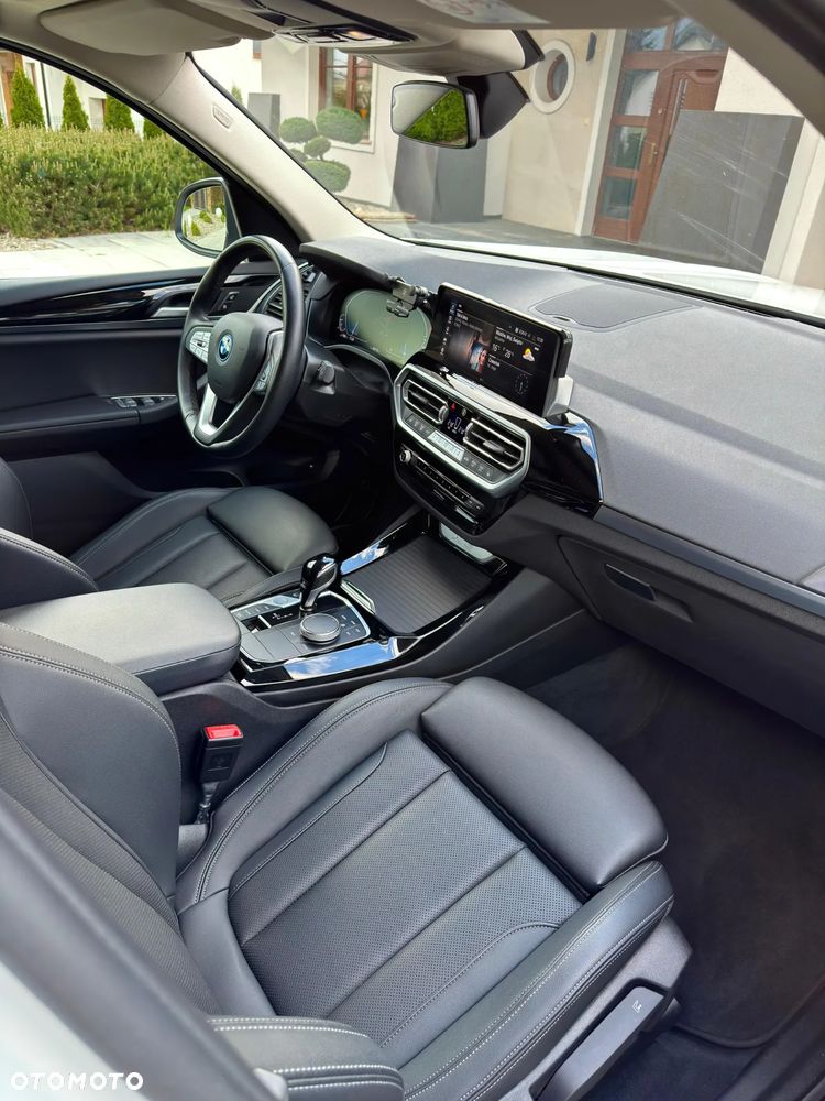 BMW X3 xDrive30e - 16