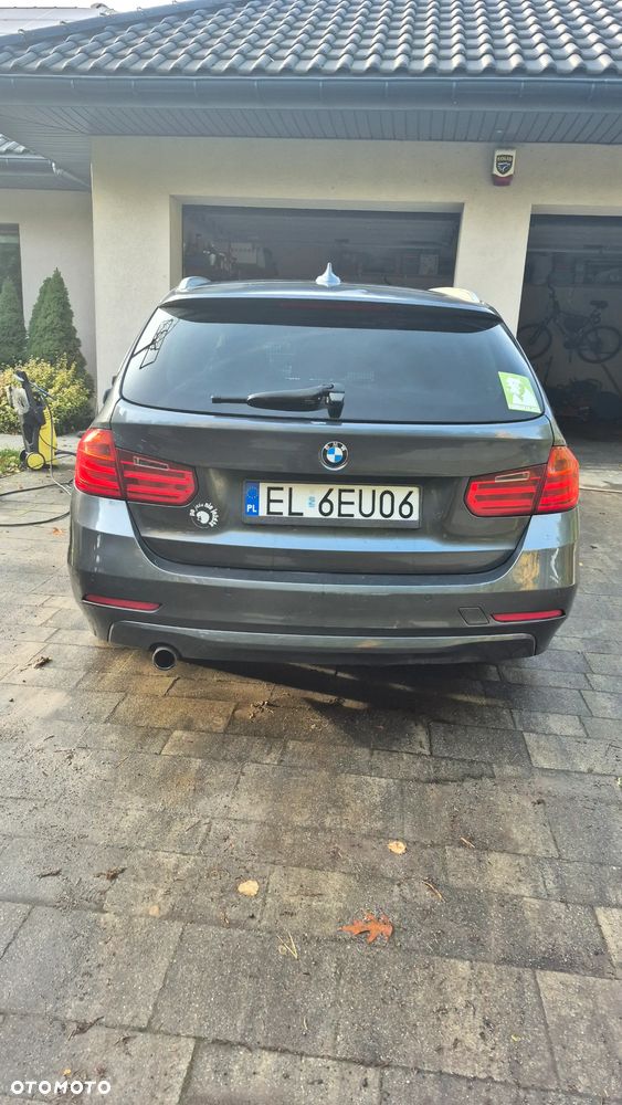 BMW Seria 3 318d - 6
