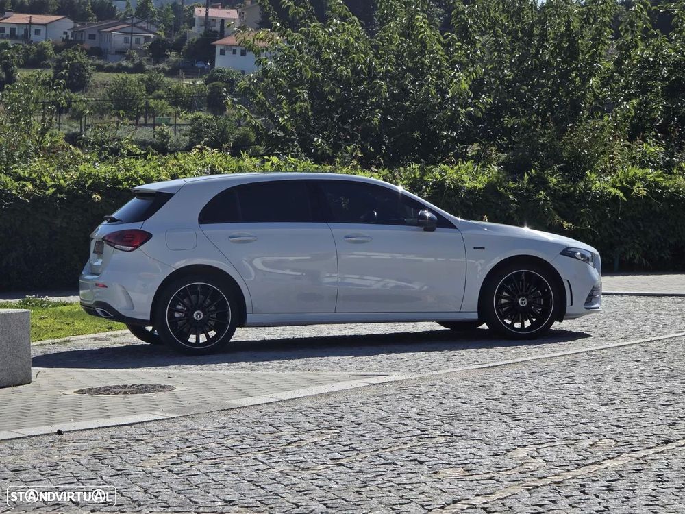 Mercedes-Benz A 250 e 8G-DCT AMG Line - 10