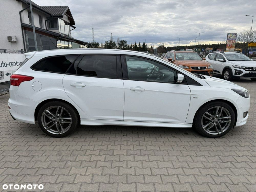 Ford Focus 1.0 EcoBoost ST-Line Black ASS - 9