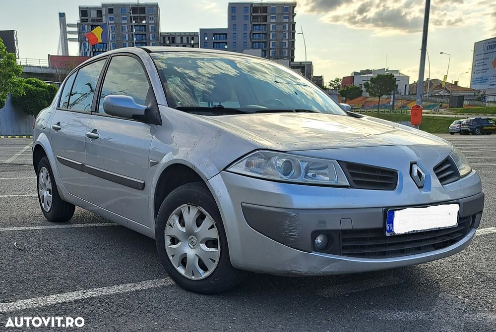 Renault Megane II Sedan 1.5 dCi Expression - 4