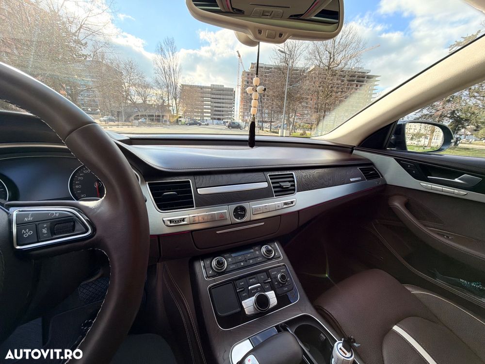 Audi A8 3.0 TDI DPF clean quattro tiptronic Lang - 19