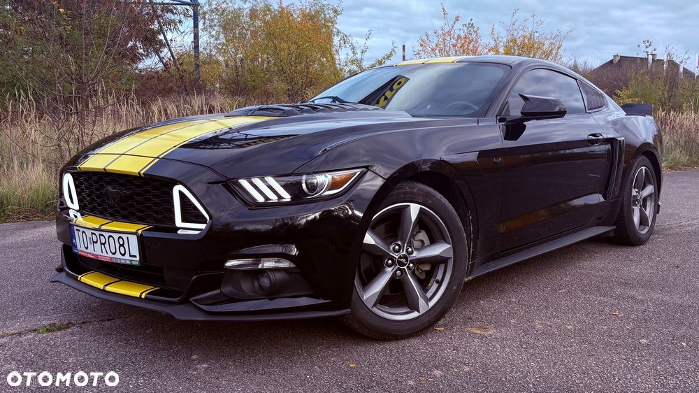 Ford Mustang - 2