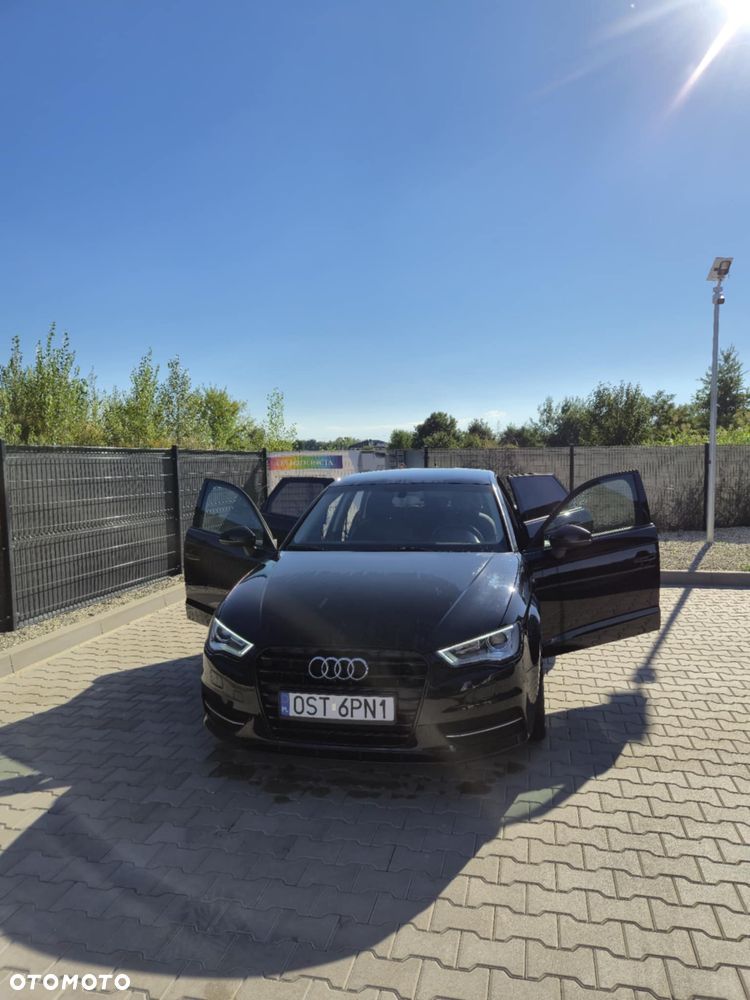 Audi A3 Sportback 1.6 TDI ultra Attraction - 2
