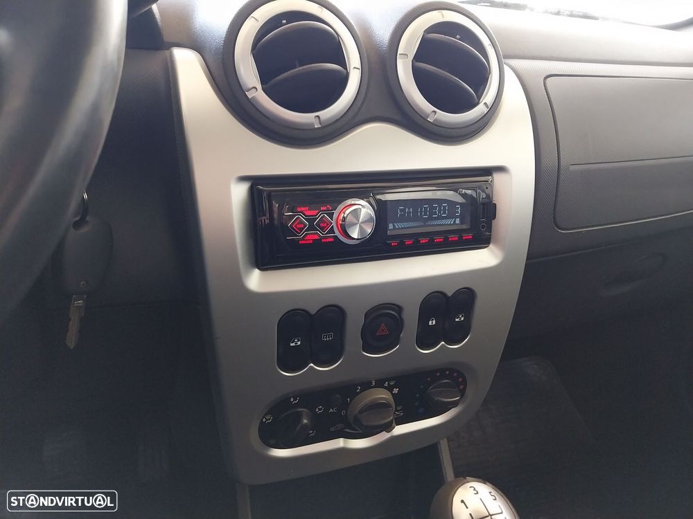 Dacia Sandero 1.4 MPI - 5