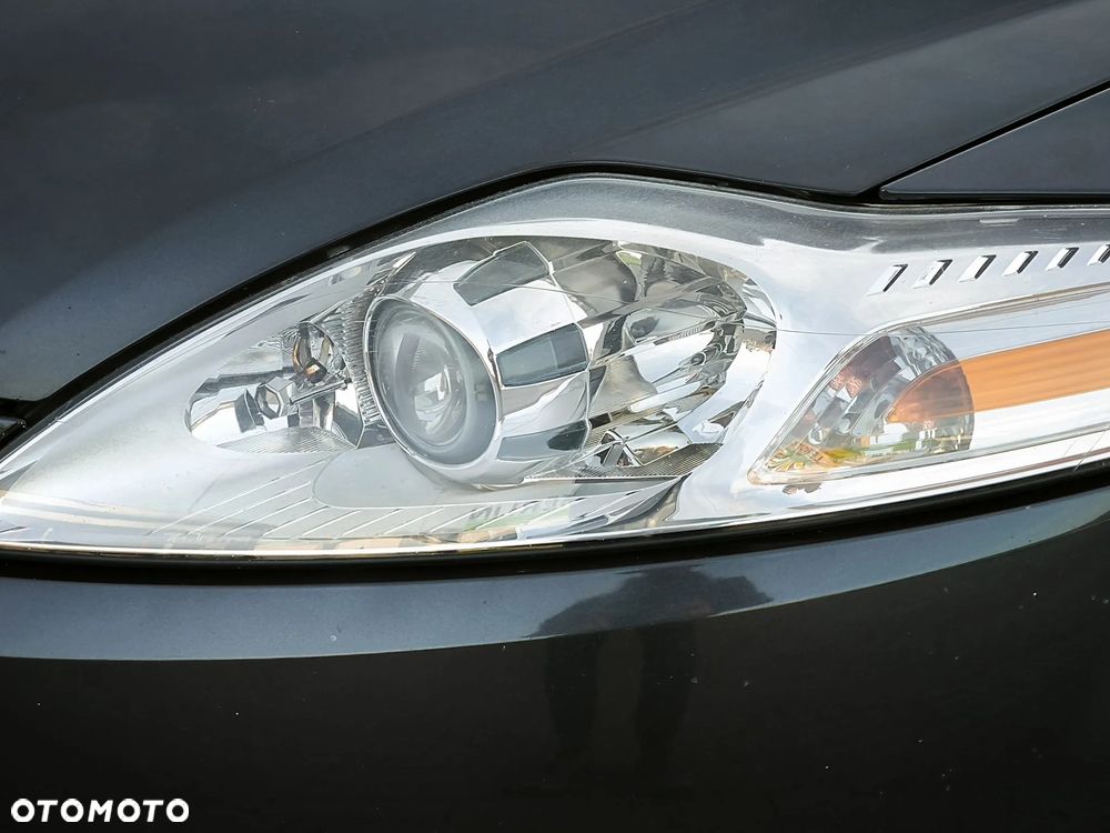 Ford Mondeo 2.0 TDCi Viva Titanium - 22