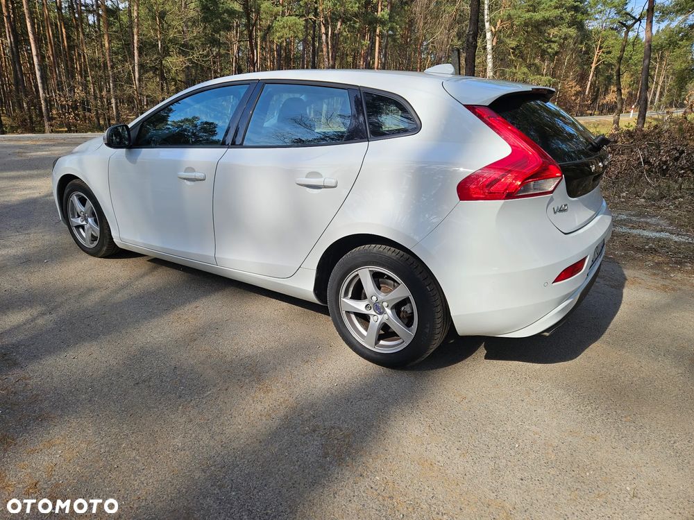Volvo V40 D2 Kinetic - 6