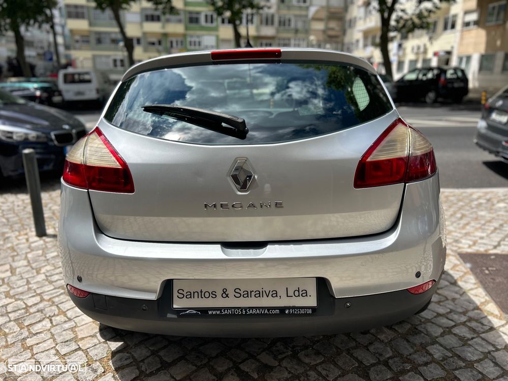 Renault Mégane 1.5 dCi Dynamique - 3