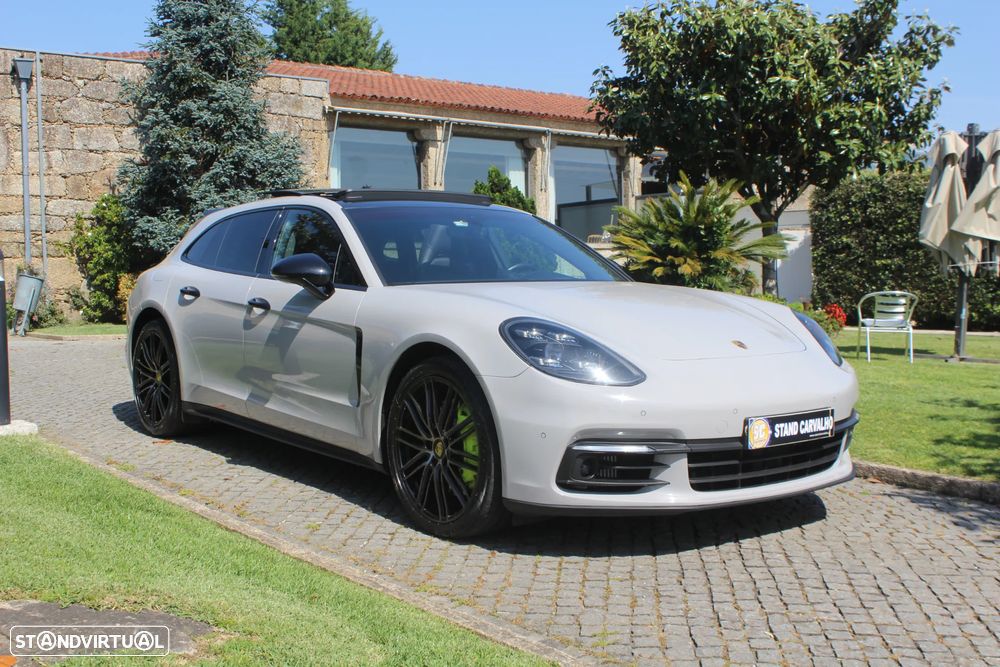 Porsche Panamera Sport Turismo 4 E-Hybrid Platinum Edition - 9