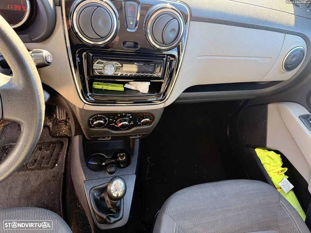 Dacia Lodgy TCe 115 Comfort - 4