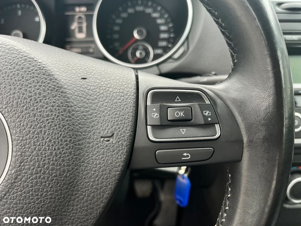 Volkswagen Golf 1.6 TDI DPF BlueMotion Technology Trendline - 26